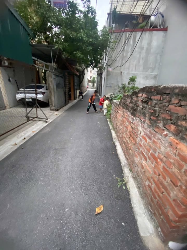 Đất nền Trâu Quỳ Gia Lâm 33m² giá thỏa thuận - Lô góc thoáng mát, ô tô vào tận nơi!