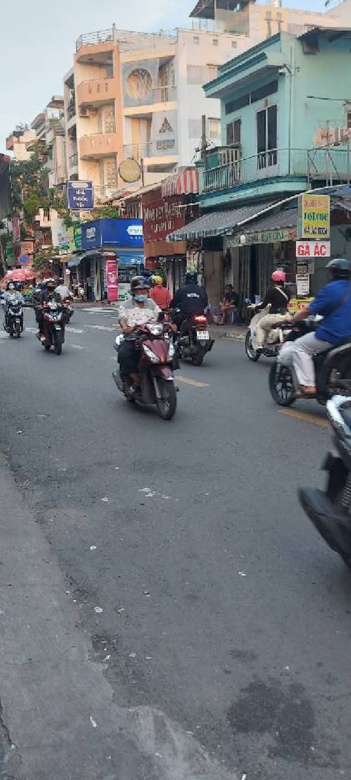 Nhà phố Vĩnh Viễn Quận 10 42m² giá 5.18 tỷ - Cơ hội đầu tư hấp dẫn!