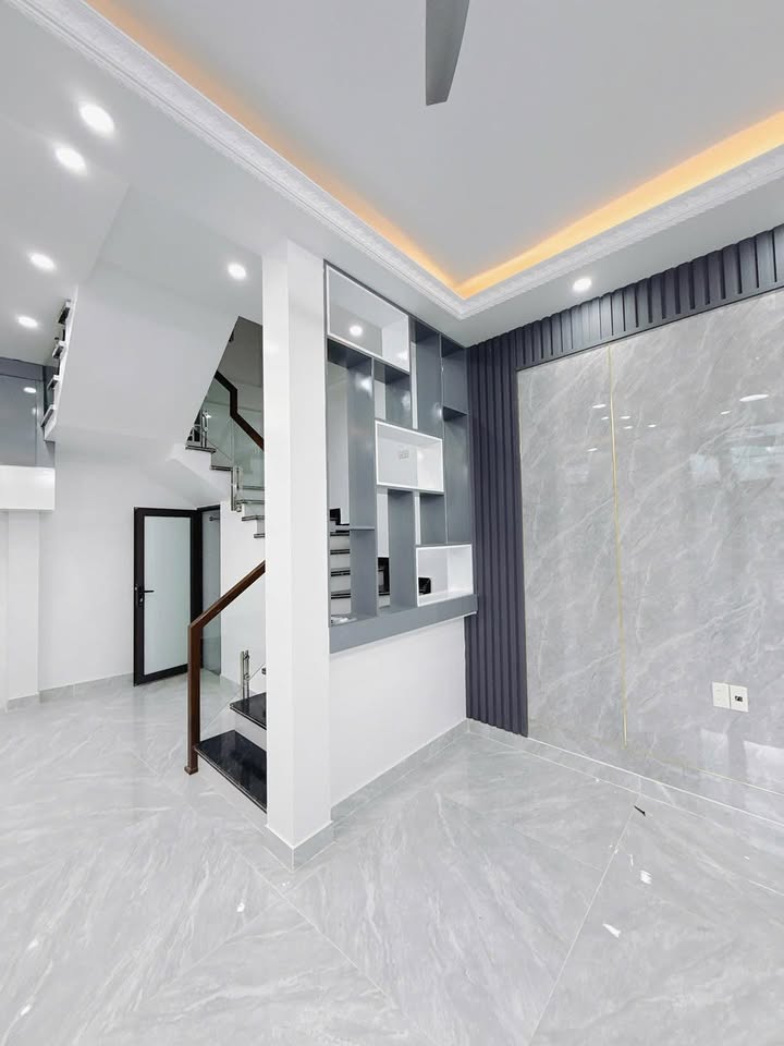 Nhà độc lập lô góc 55m² giá 3.99 tỷ - Ô tô cách nhà 10m tại Đông Khê, Hải Phòng