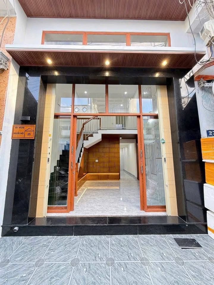 Nhà mặt tiền Nguyễn Hiền, phường Hà Thanh 40m² giá 2.75 tỷ - Vị trí đắc địa, tiện ích đầy đủ!