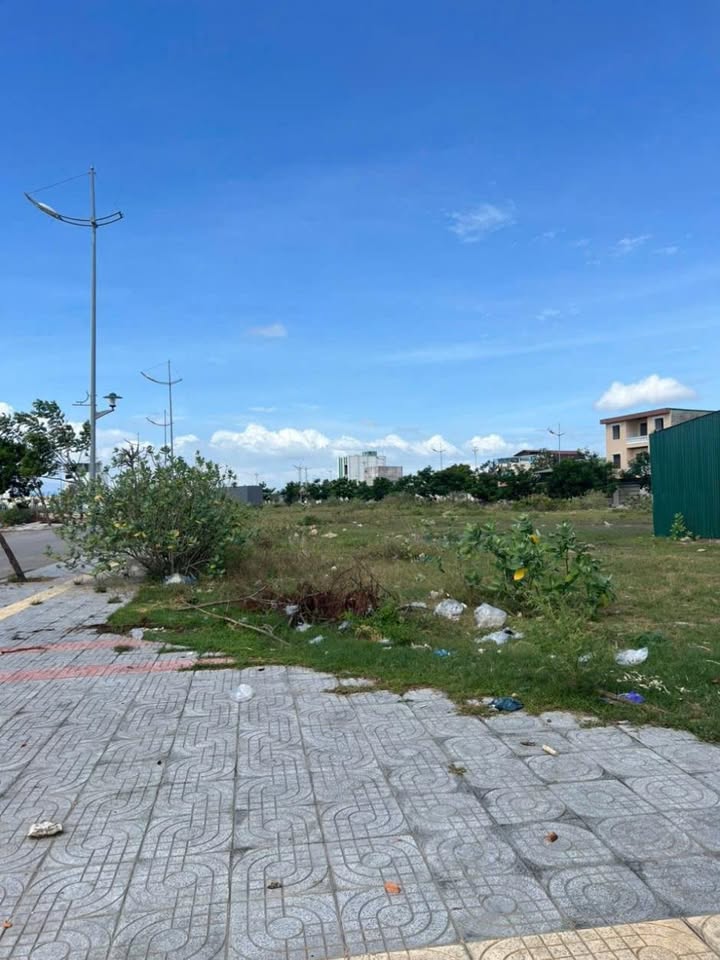 Đất lô góc TDC Long Bình 69m² giá 2.22 tỷ - Vị trí kinh doanh đắc địa!