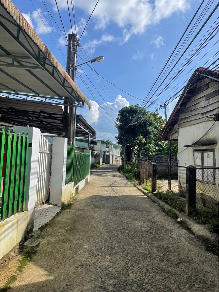 Nhà đẹp Bảo Lộc 158.1m² giá 1.59 tỷ - Gần quốc lộ 20 và đầy đủ tiện ích!