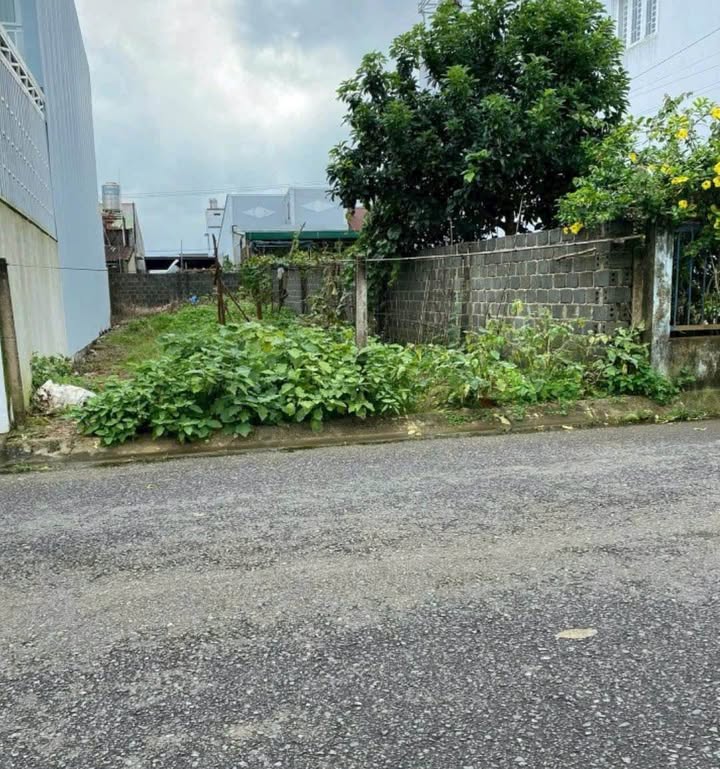 FrontHouse Bảo Lộc 132m² giá 4.1 tỷ - Sổ hồng chính chủ, mặt tiền đắc địa!