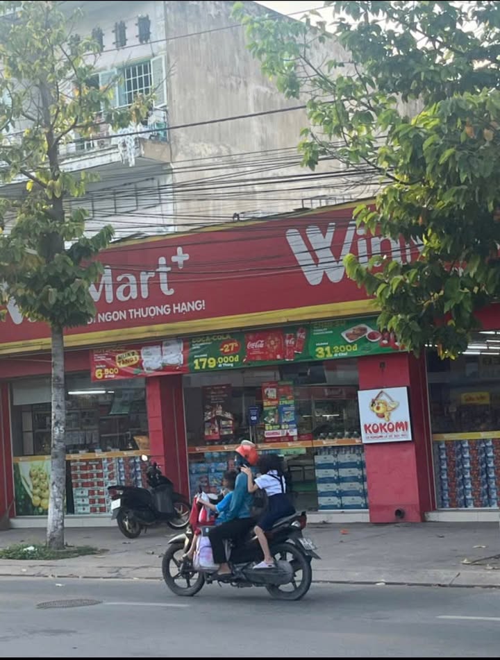 Mặt tiền kinh doanh Dĩ An 213m² giá 17 tỷ - Cơ hội đầu tư sinh lời hấp dẫn!