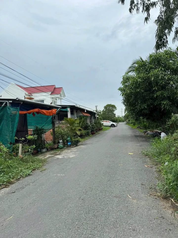 Đất thổ cư mặt tiền đường Nguyễn Văn Quá, Tân An 132m² giá 1.45 tỷ - Cơ hội đầu tư tuyệt vời!