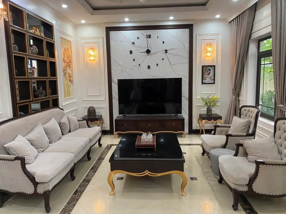 Biệt thự mặt đường Trần Hưng Đạo, Cam Đường, Lào Cai 266m² giá 11 tỷ - Chính chủ cần bán gấp!