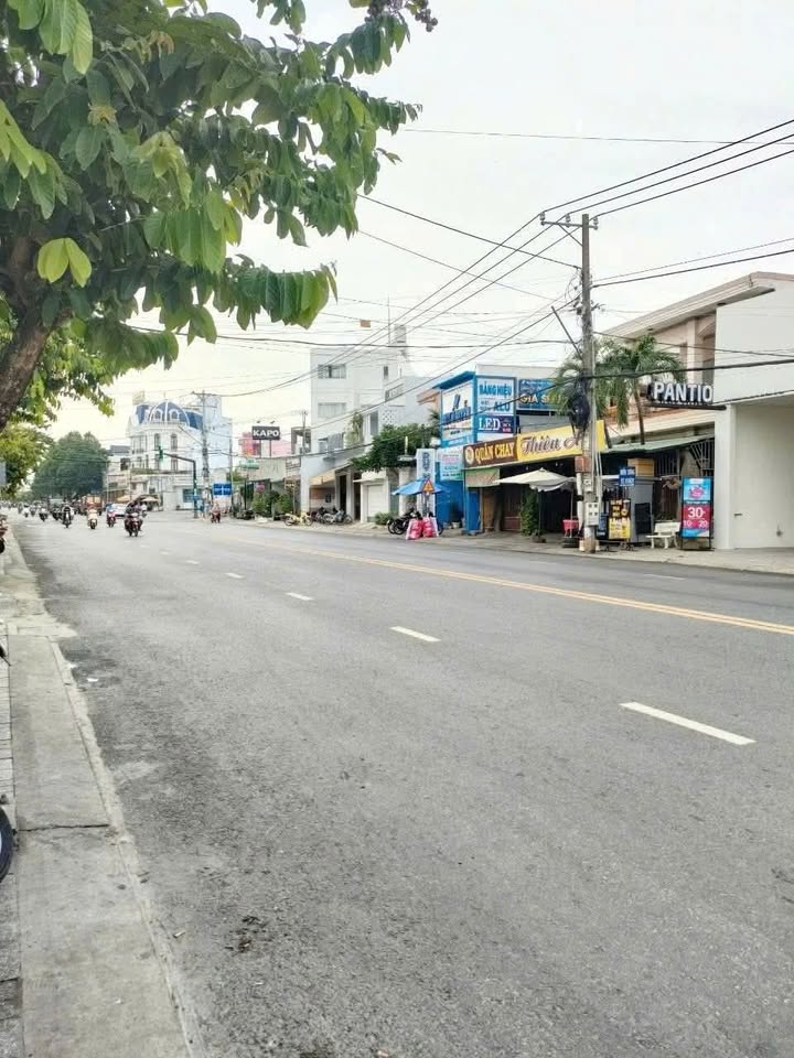 Mặt tiền Phạm Văn Đồng Hòa Thành 90m² giá 870 triệu - Đầu tư kinh doanh sinh lời!