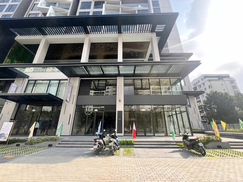Shophouse cho thuê tại The Aurora, Nguyễn Lương Bằng, 270m² - Căn góc đẹp nhất dự án!