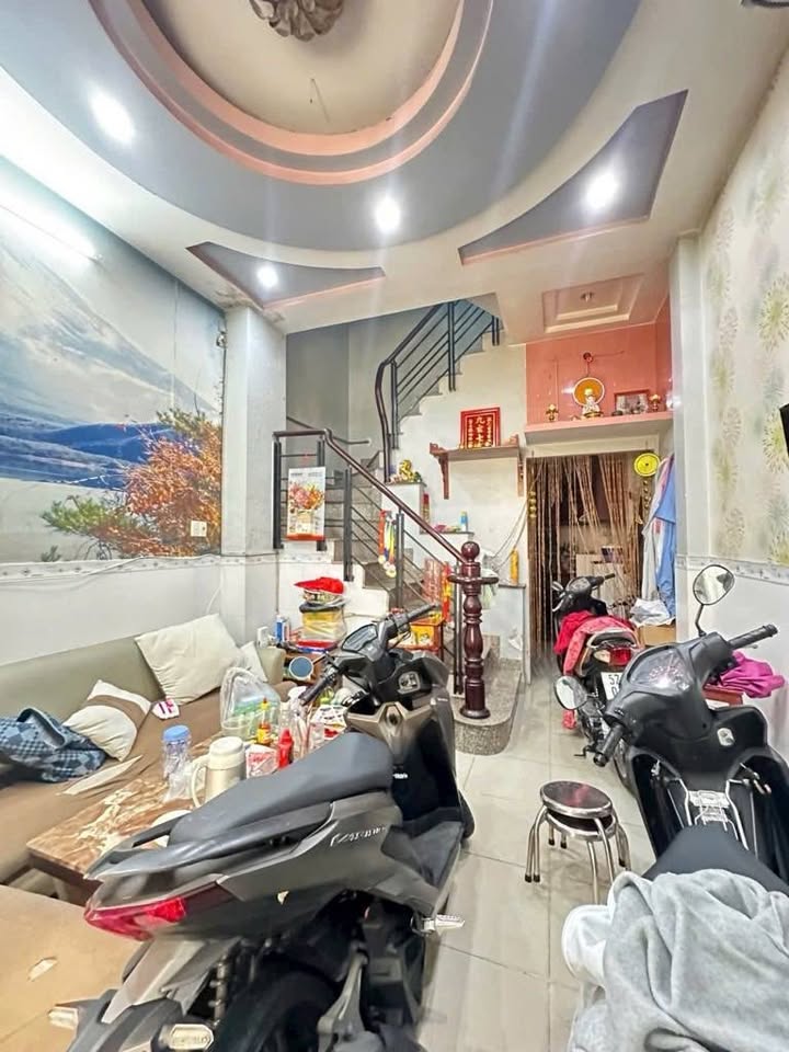 Nhà riêng Phú Lâm, Quận 6, 37m² giá 5.25 tỷ - Vị trí đẹp, an ninh tốt!