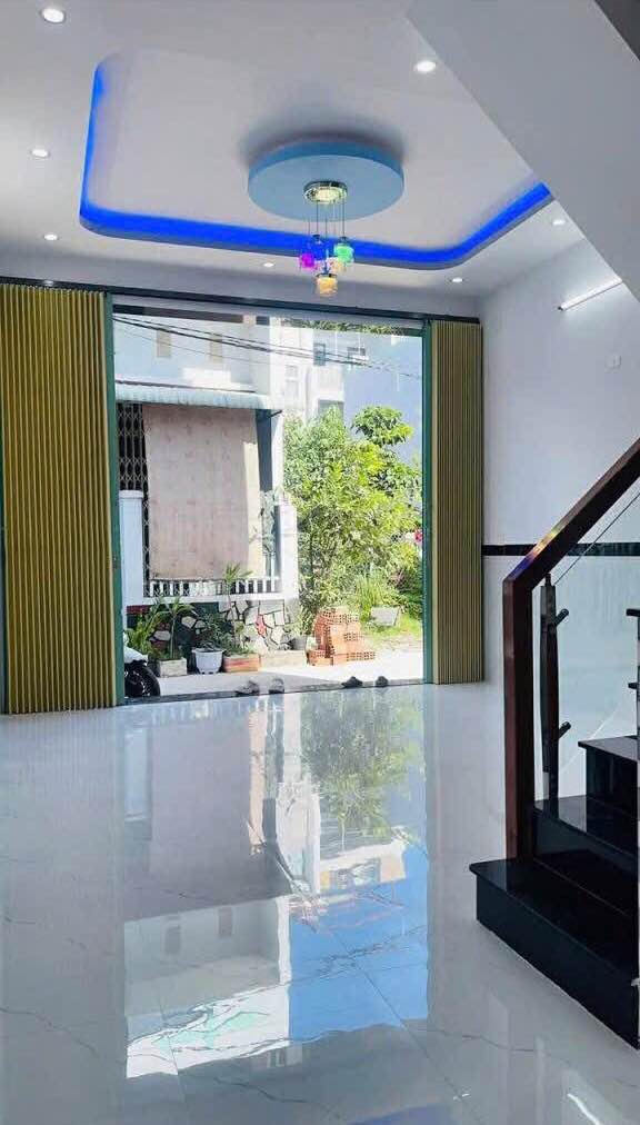 Nhà 2 tầng hẻm Hùng Vương, Nhơn Phú, 45m² - Giá chỉ 1,8 tỷ!