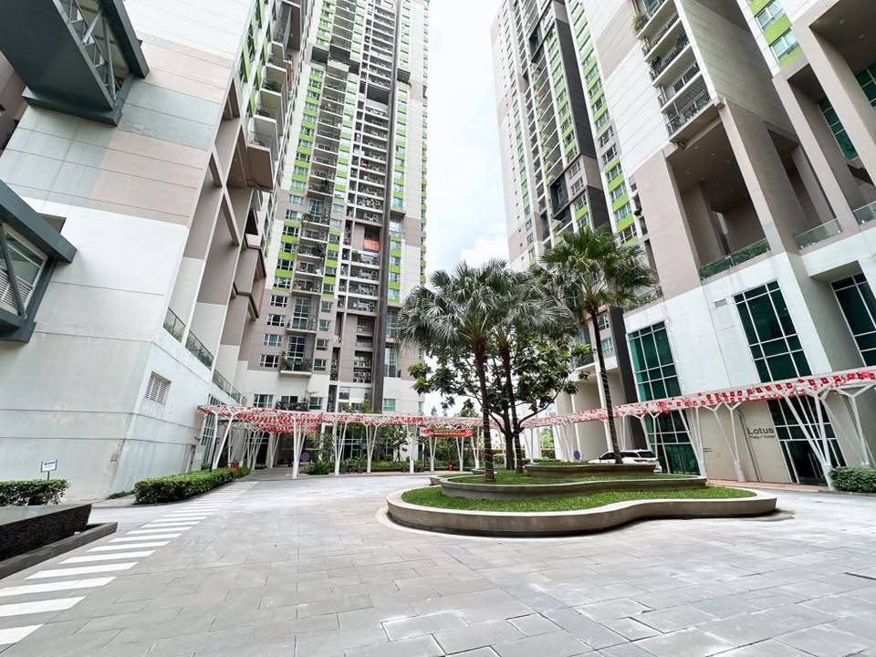 Căn hộ Duplex Vista Verde Quận 2 220m² giá 19.5 tỷ - Thiết kế cao cấp, view thoáng đẹp!