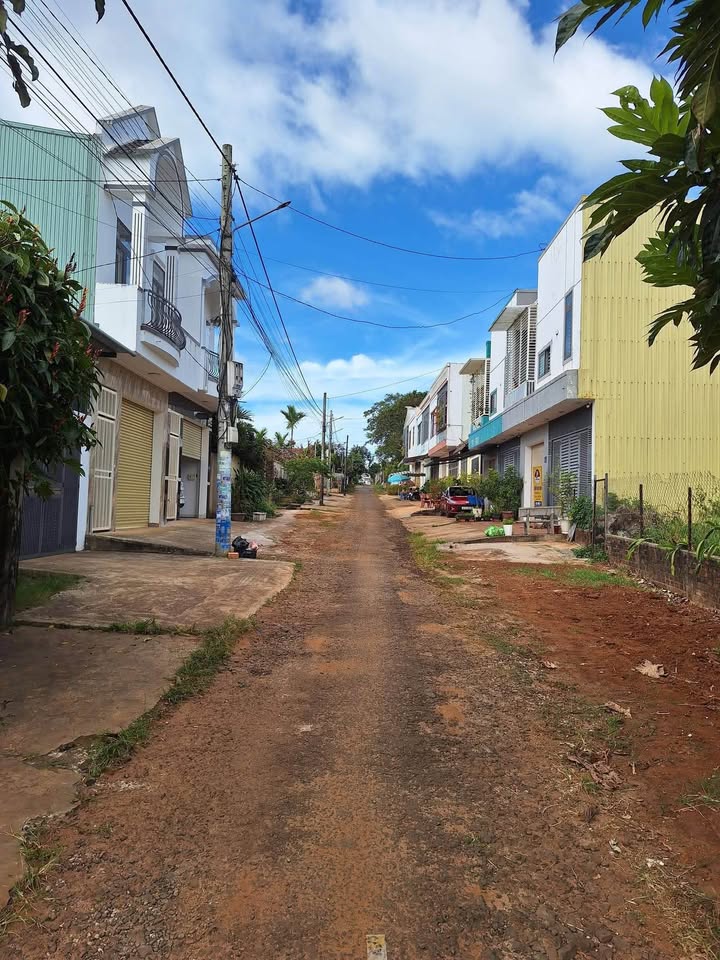 Đất Hẻm Lương Ngọc Quyến Hội Phú Gia Lai 150m² giá chỉ 1.3 tỷ - Tiện ích bao quanh