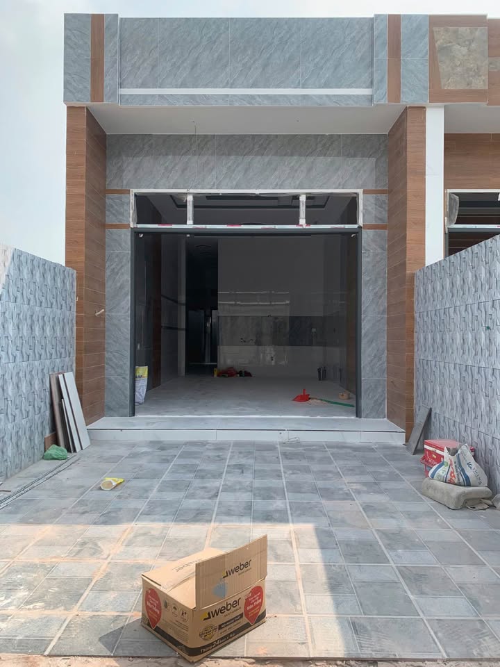 Nhà riêng Phước Lâm, Long Điền 80m² giá 1.1 tỷ - Khu dân cư sôi động gần biển!