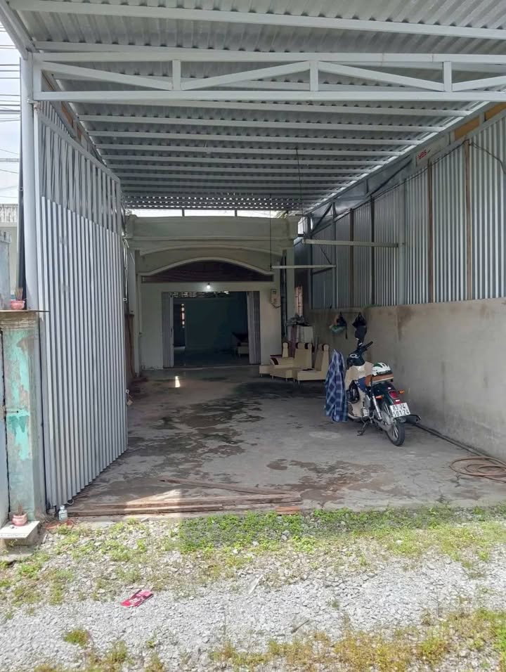 Nhà mặt tiền Quốc lộ 60, xã Trường Khánh, 144m² giá 850 triệu - Pháp lý đầy đủ!