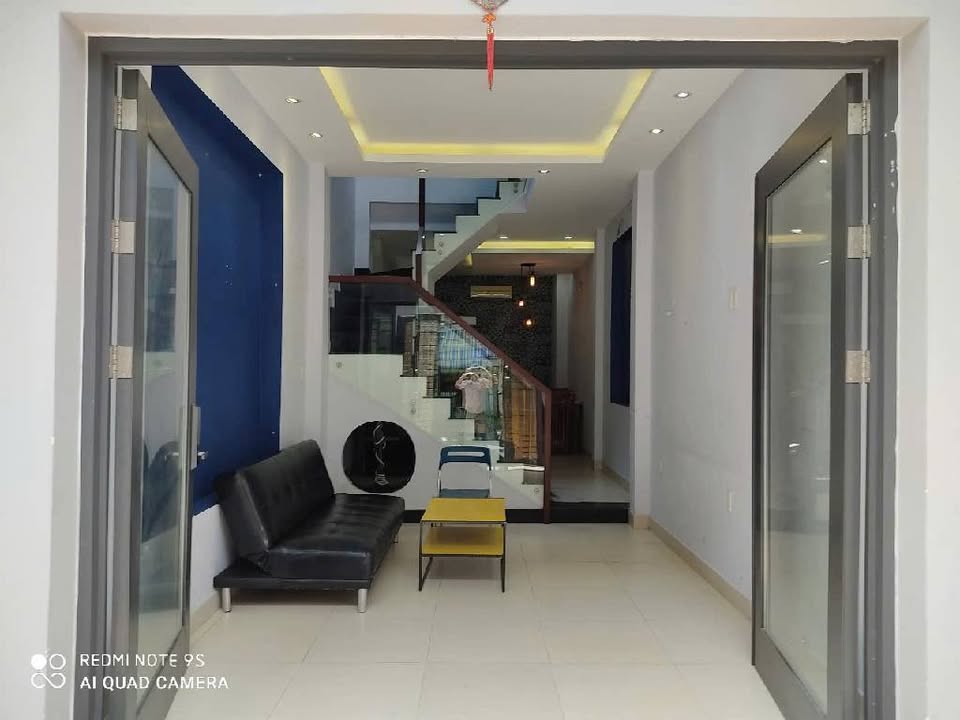 Nhà 3 tầng Cư xá Cửu Long, Bình Thạnh 55m² giá 8 tỷ - View Landmark 81 đẳng cấp!