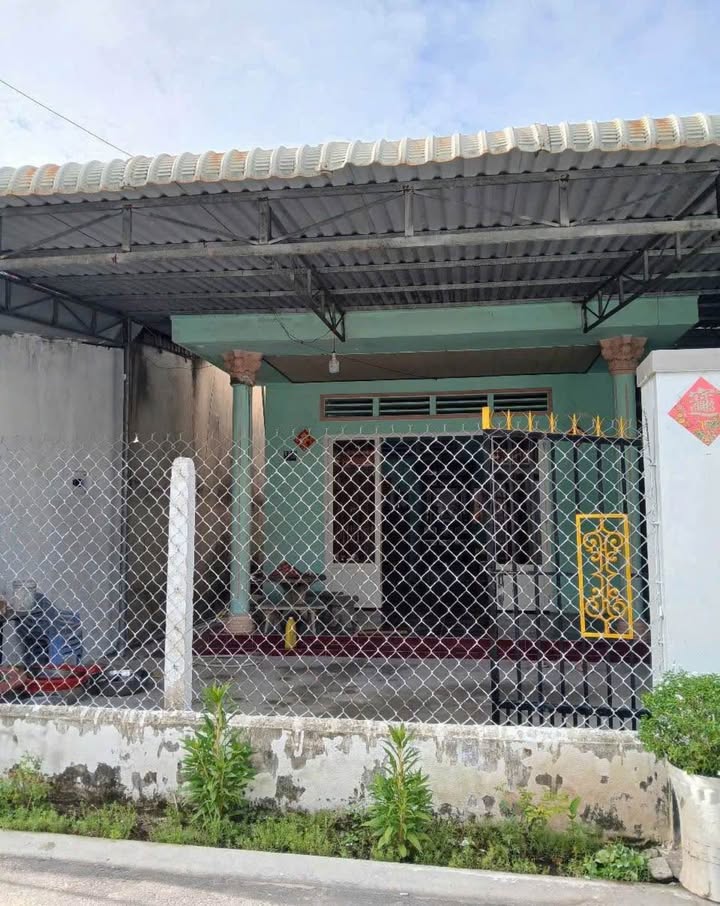 Nhà mặt tiền đường nhựa Tân Ninh, Tây Ninh 246m² giá 2.531 tỷ - Kinh doanh tốt, an cư lý tưởng!