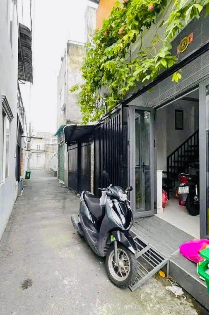 Nhà trệt lầu 2PN đường 175, Tăng Nhơn Phú B, 40m² giá 4.05 tỷ - Nhà đẹp vào ở ngay!