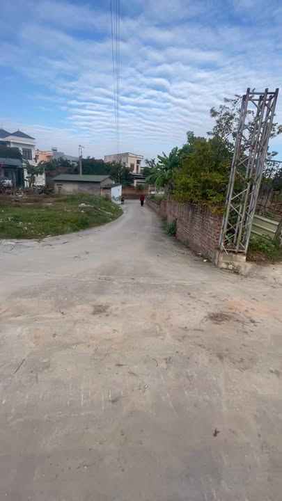 Đất Hồng Thái Việt Yên 1000m² giá 20 tỷ - Đầu tư sinh lời ngay lập tức!