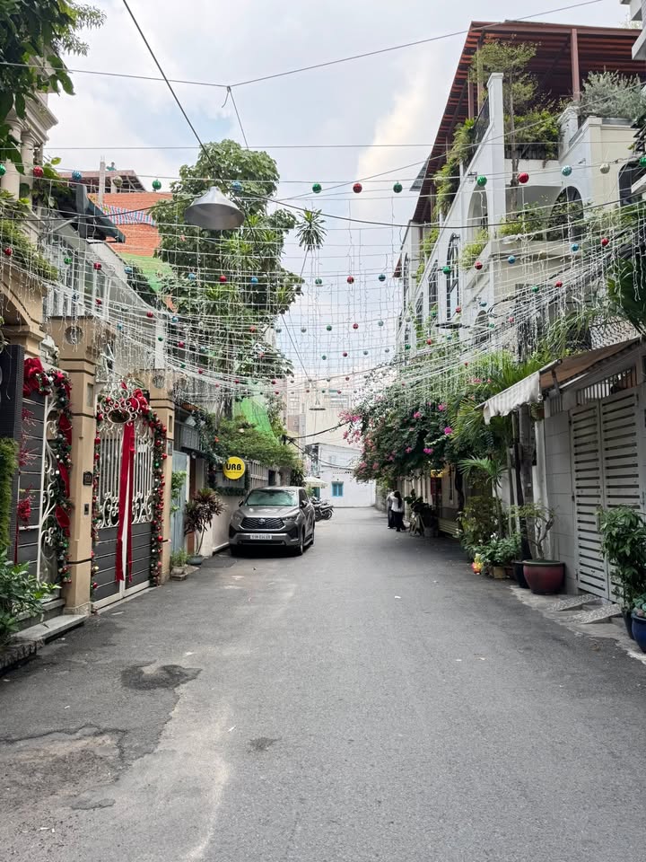 Nhà 5 Tầng Đường Lê Văn Sỹ, P12, Q3 - Chỉ 7.89 Tỷ, Tiềm Năng Cho Thuê Cao!