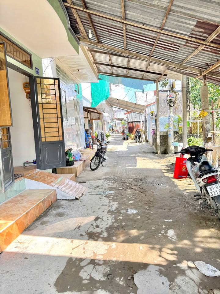 Nhà trệt lửng hẻm 44 Lê Hồng Phong 32m² giá 620 triệu - Gần chợ, trường học!