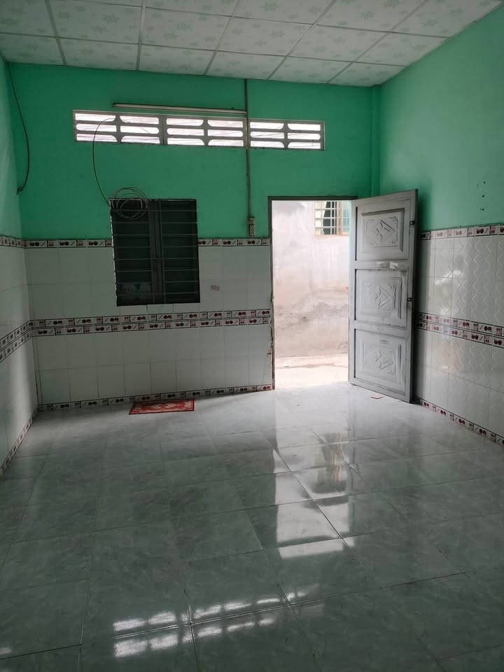 Phòng trọ cho thuê tại Phạm Hùng, Mỹ Tho, Tiền Giang - An ninh, giá chỉ 800K/tháng