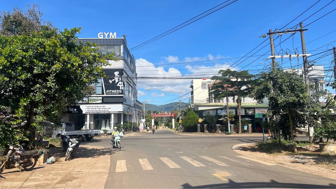 Đất 2 mặt tiền tại Quảng Lập, Đơn Dương, 320m² giá 2.6 tỷ - Tiềm năng kinh doanh lớn!