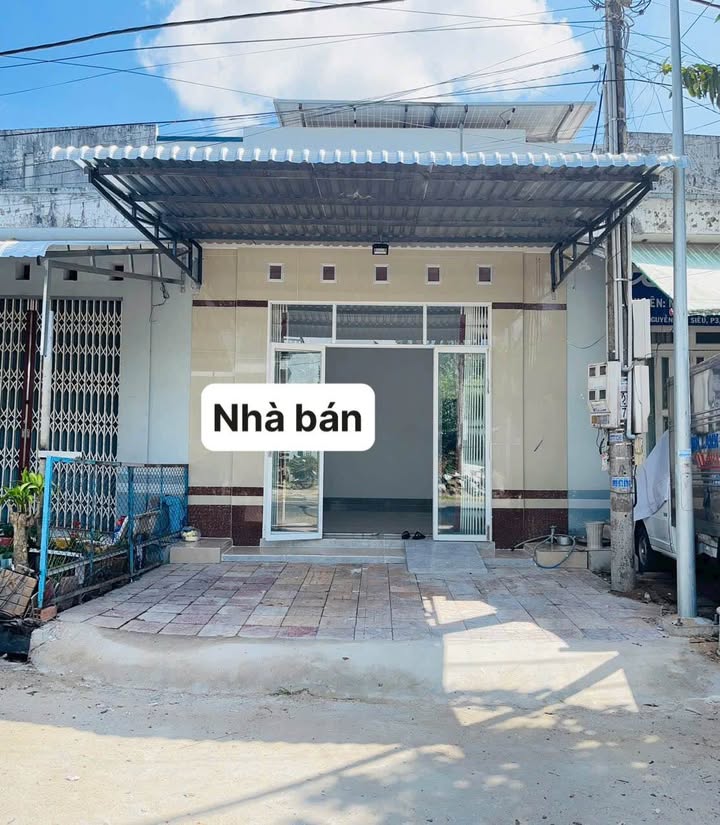 Nhà phố Vị Thanh 85m² giá 1.1 tỷ - Tân trang như mới, ô tô vào tận nhà!