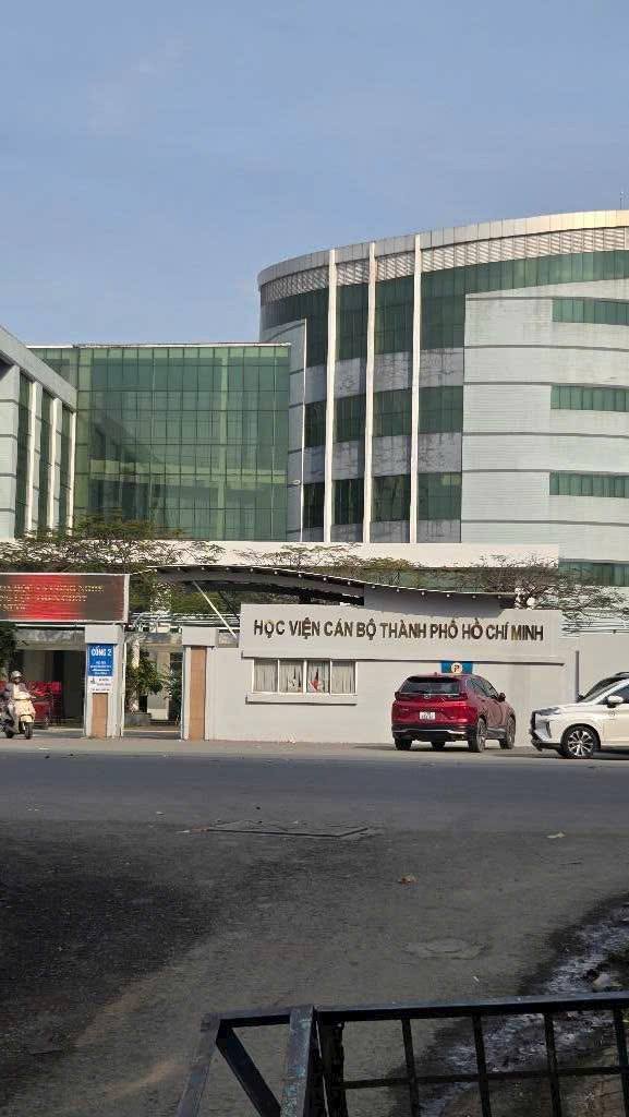 Nhà riêng 3 tầng đường Chu Văn An, Bình Thạnh 56m² giá 9.2 tỷ - Ô tô vào tận nhà!