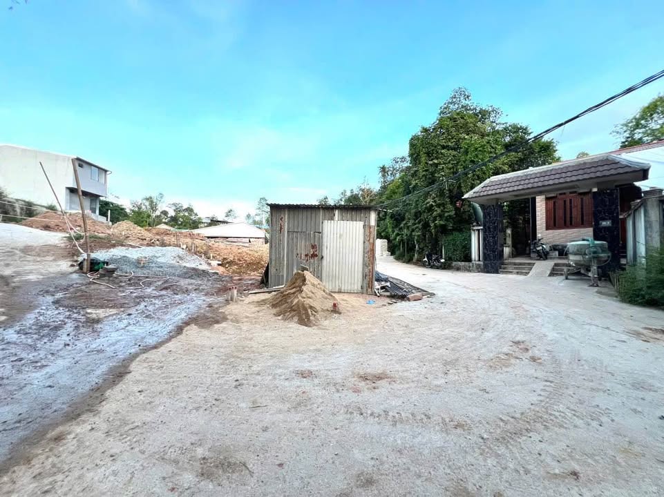 Đất kiệt ô tô Huyền Trân Công Chúa Thủy Xuân 102m² giá 1.6 tỷ - Cơ hội đầu tư hấp dẫn!