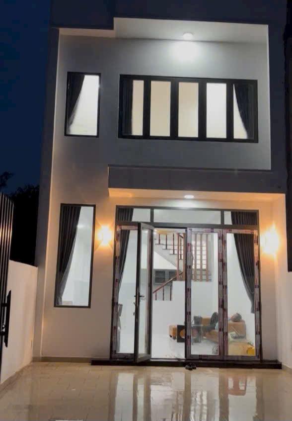 Nhà mới xây tại xã Đức Hòa Đông, Long An 117m² giá 1.65 tỷ - Đường ô tô vào tận nơi!