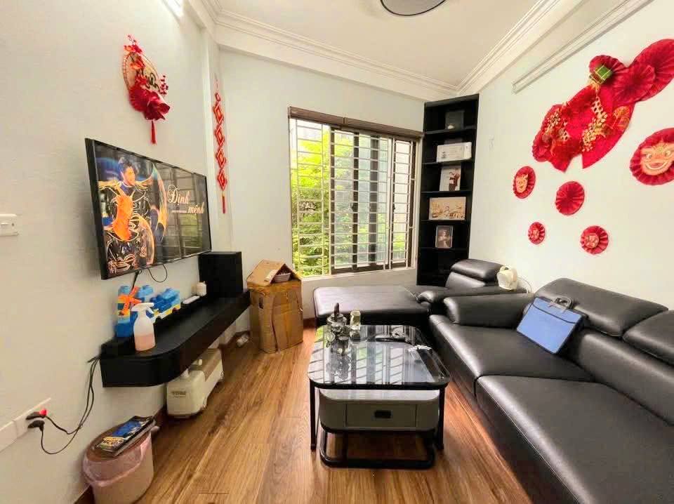 Nhà riêng Khương Trung, Thanh Xuân 28m² giá 6 tỷ - Sổ đỏ chính chủ, giao dịch ngay!