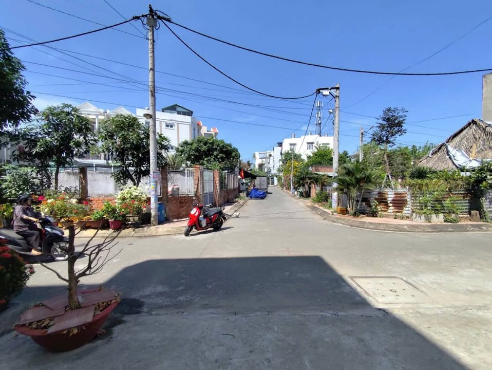 Cho thuê kho xưởng Thủ Đức 500m² - Gần cầu vượt Bình Phước