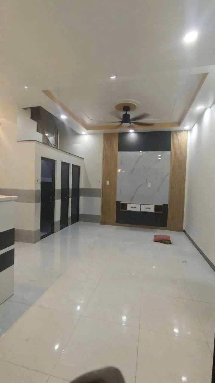 Nhà mặt tiền đường số Hiệp Bình Chánh Thủ Đức 27m² giá 2.15 tỷ - Sẵn sàng vào ở ngay!