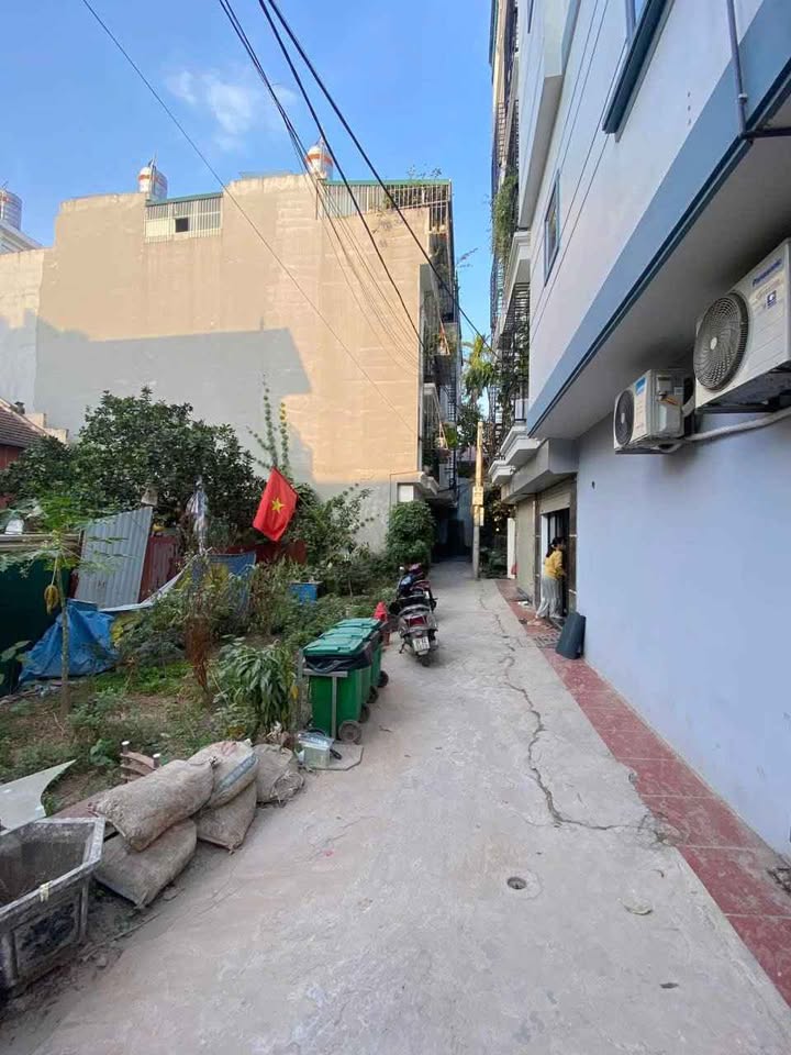 Nhà phố Đồng Nhân 31m² giá 4 tỷ - Đầu tư sinh lời ngay!