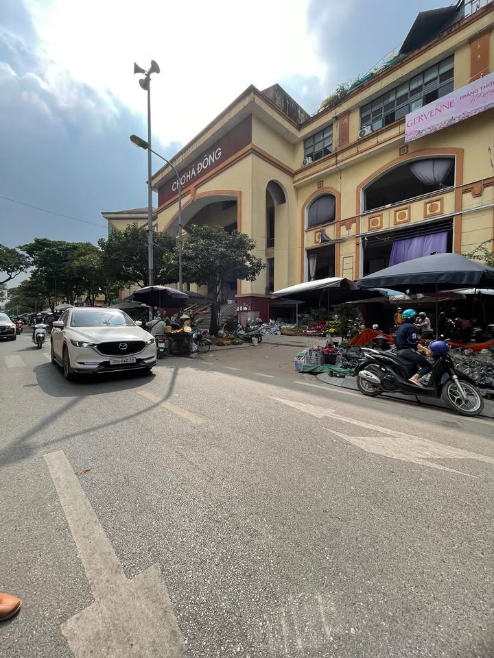 Nhà phố Quang Trung Hà Đông 59m² giá 12 tỷ - Vị trí đẹp, tiềm năng tăng trưởng cao!