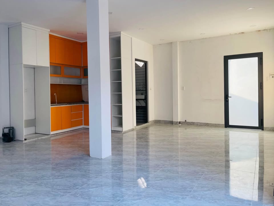 Nhà cho thuê hẻm 3m Lộ Liên Hương, Vĩnh Quang, Rạch Giá 100m² - Giá chỉ 3 triệu/tháng!