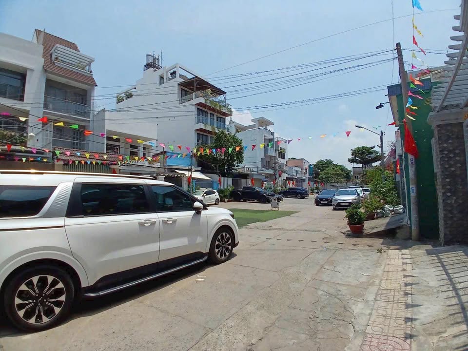Đất nền hẻm xe hơi đường Xô Viết Nghệ Tĩnh, Bình Thạnh 97m² giá 22.9 tỷ - Vị trí đắc địa, xây dựng ngay!