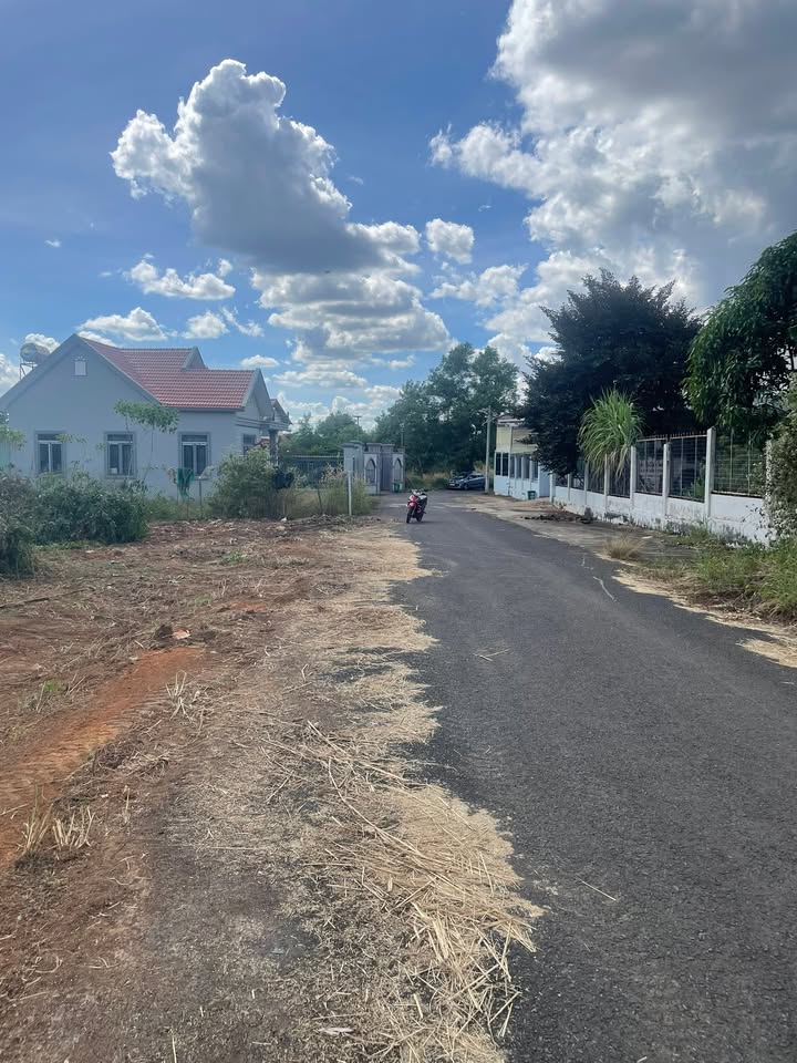 Đất nền Tiến Thành Đồng Xoài 864m² giá chỉ 900 triệu - Sẵn sàng công chứng!