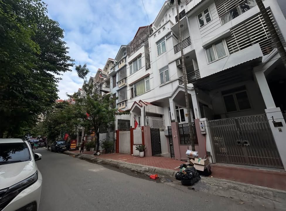 Nhà mặt phố Mỗ Lao Hà Đông 45m² giá tốt - Sẵn sàng giao dịch ngay!