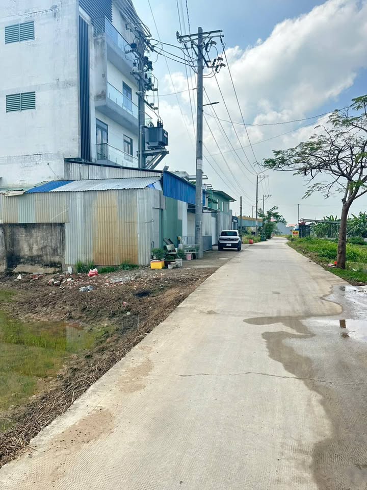 Đất nền Mỹ Yên, Bến Lức 324m² giá 1.8 tỷ - Cơ hội đầu tư tuyệt vời!