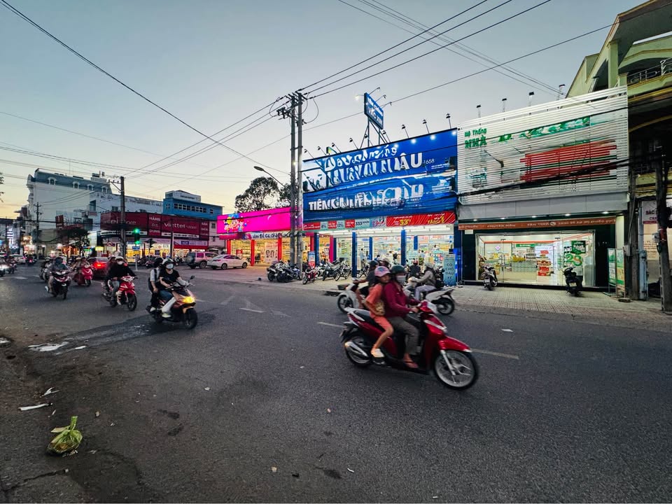 Cho thuê mặt bằng mặt tiền đường Điện Biên Phủ Trà Vinh 120m² - Vị trí đắc địa gần nhãn hàng cao cấp!