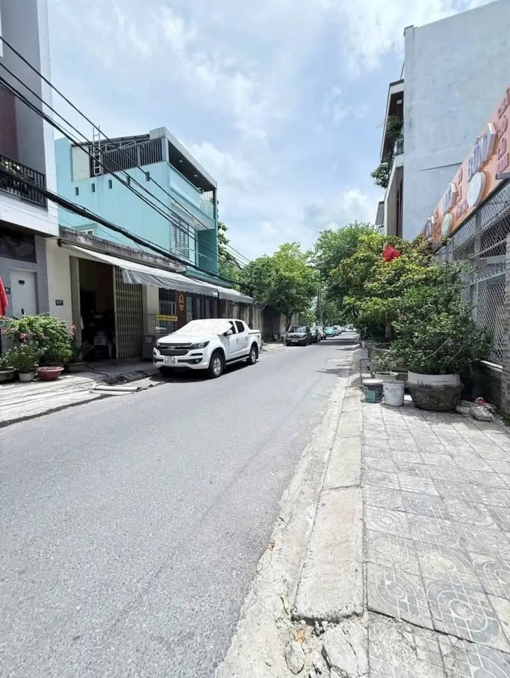 Đất mặt tiền Lương Thế Vinh, Sơn Trà 79m² giá 9 tỷ - Đầu tư sinh lời ngay!