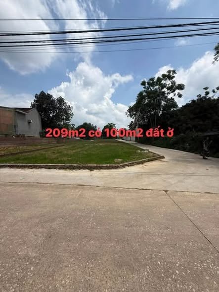 Đất nền Bất Bạt, Ba Vì 209m² giá chỉ 1 tỷ - Sổ hồng trao tay ngay!