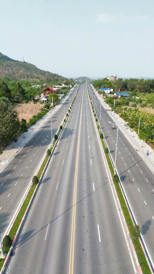 Đất thương mại dịch vụ mặt tiền Quốc Lộ 56, Bà Rịa - Vũng Tàu 1000m² - Cơ hội đầu tư tuyệt vời!