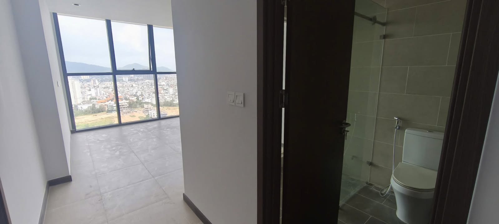 Căn hộ 1PN CSJ TOWER Vũng Tàu 58m² giá 2.7 tỷ - View núi thơ mộng!