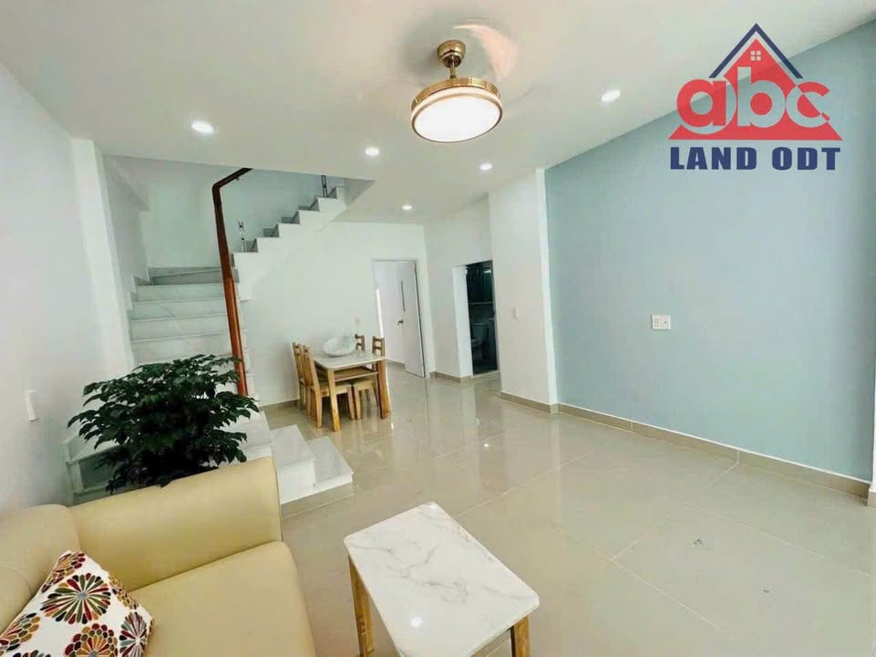 Nhà góc 2 mặt tiền đường Nguyễn Văn Hoa, 65m² giá 2.87 tỷ - Đầy đủ công năng, tiện nghi