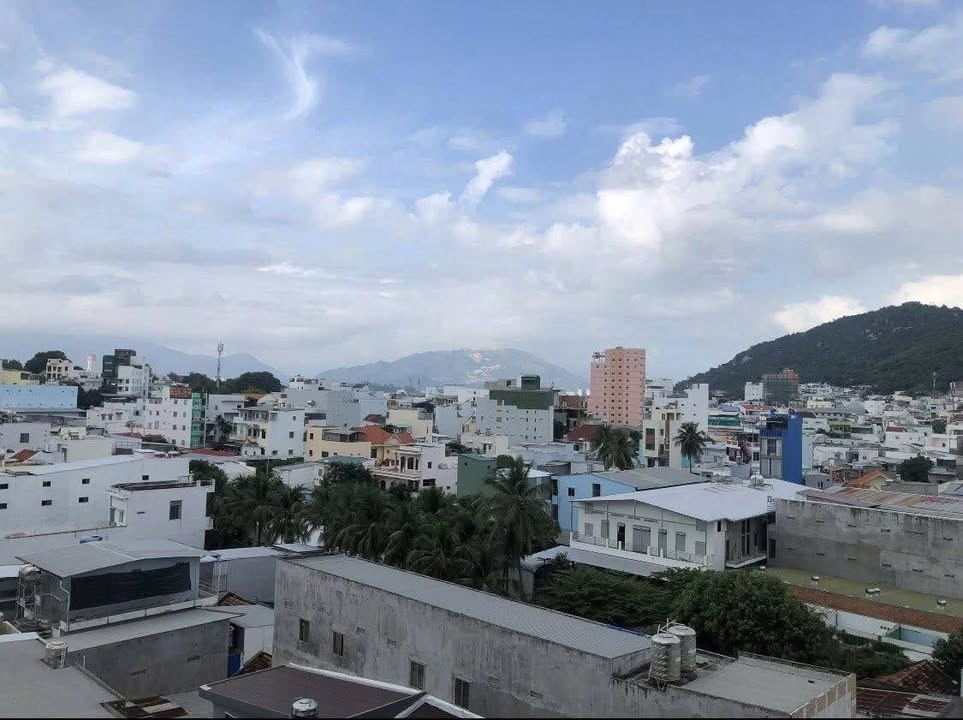 Căn hộ 1 phòng ngủ Vĩnh Phước Nha Trang 9.5 triệu - Gần biển Hòn Chồng, tiện nghi đầy đủ!