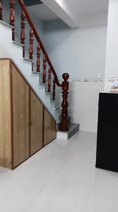 Nhà nguyên căn 1 trệt 1 lầu tại Phan Thiết 60m² giá 4.5 triệu - Full nội thất, ô tô vào tận nơi!