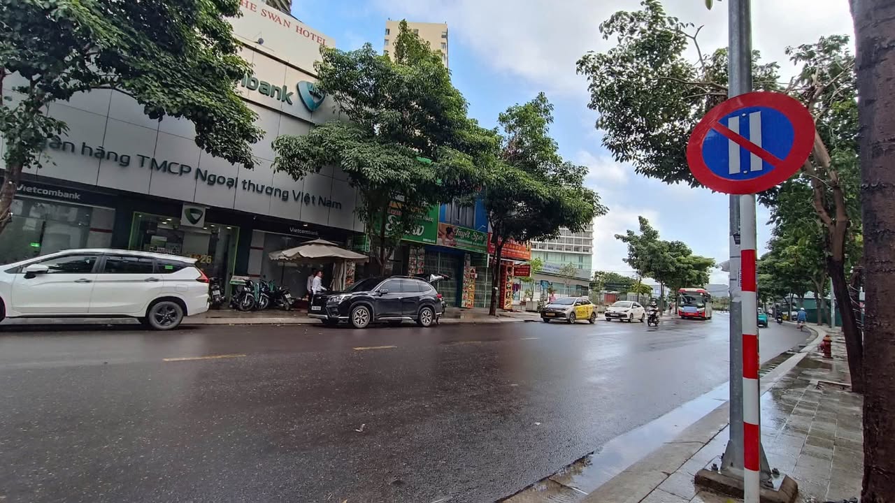 Nhà phố Lộc Thọ Nha Trang 70.3m² giá 9.3 tỷ - Vị trí đắc địa, tiềm năng cho thuê cao