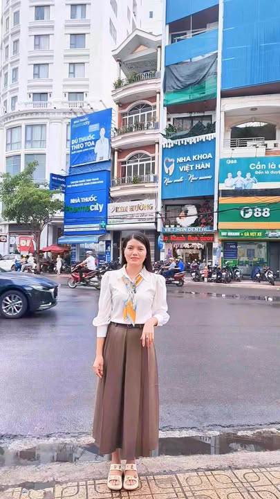 Bán FrontHouse Đường Quang Trung Nha Trang 140m² - Vị trí đắc địa cho thuê sinh lời